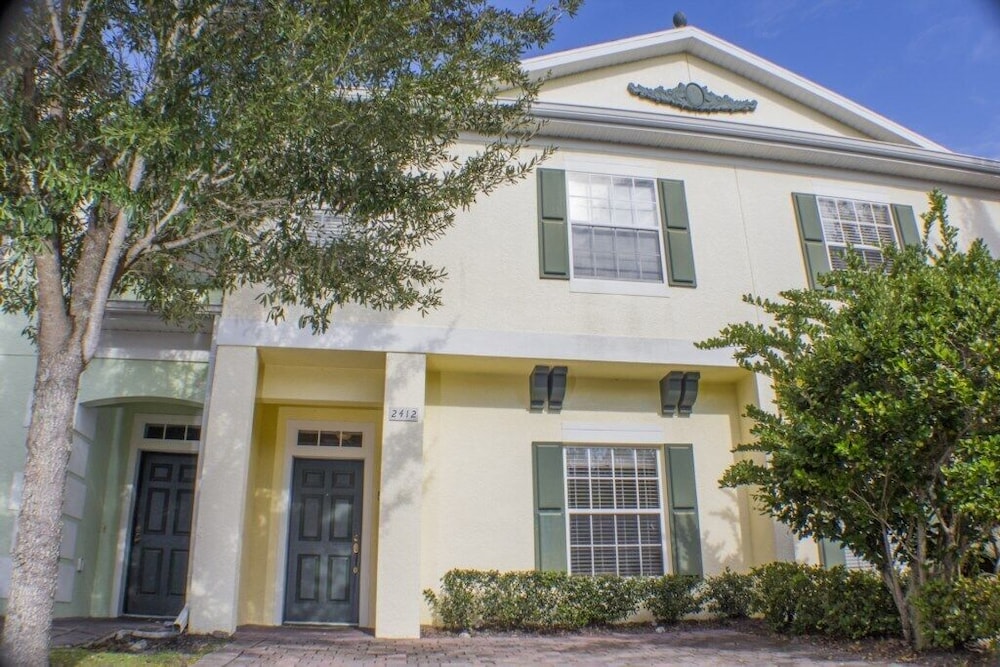 Townhome, 4 Bedrooms