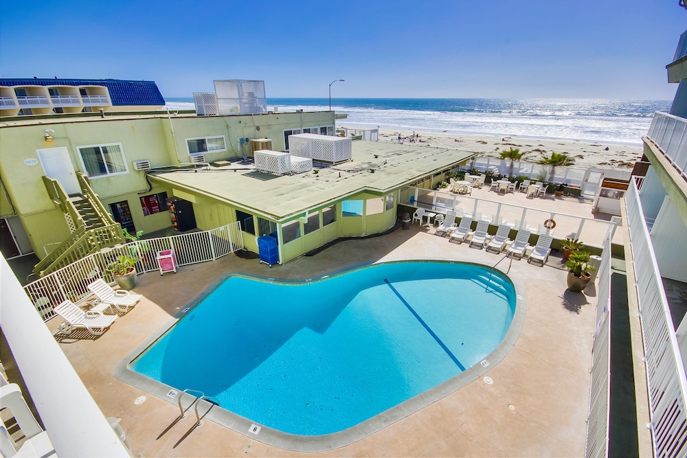 Ocean View Jr Suite - Photo 6