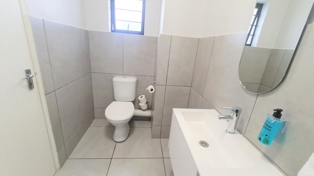 Standard Apartment, 3 Bedrooms - Photo 7