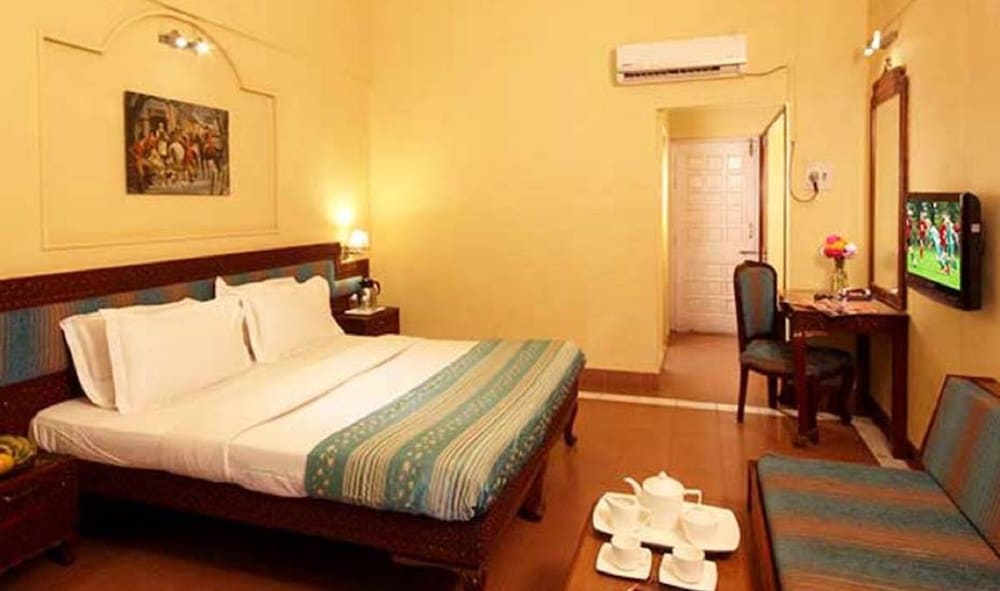 A/C Luxury Deluxe Room photo 1