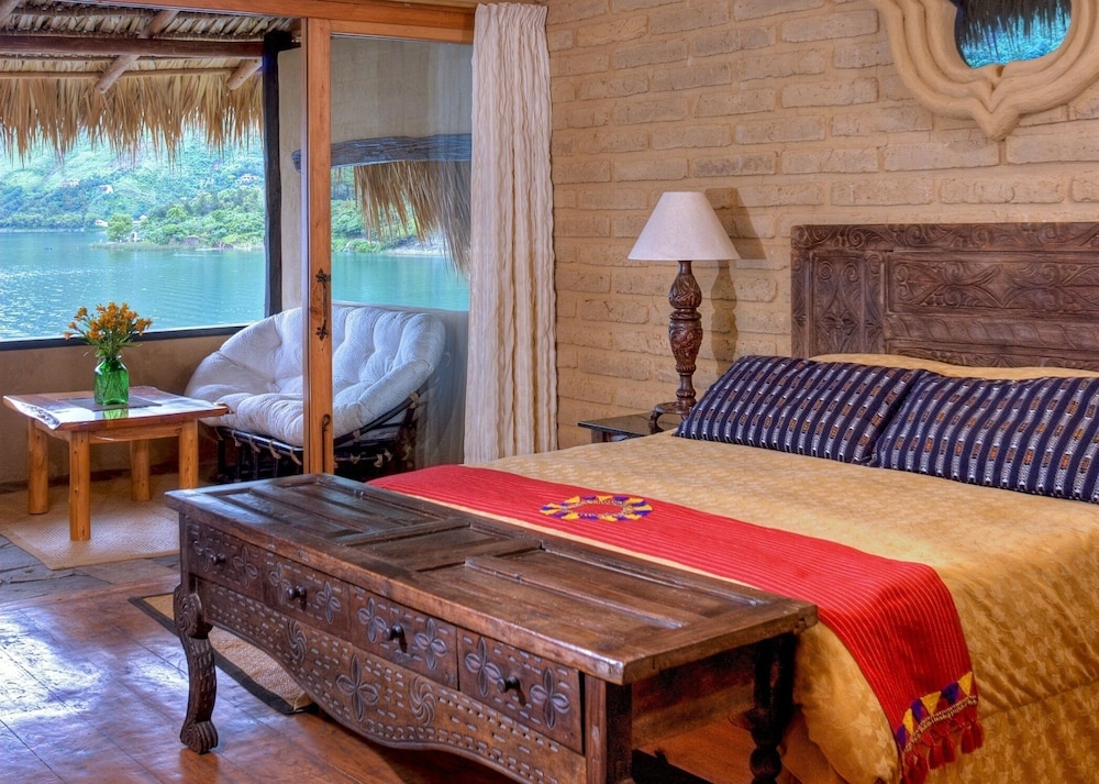 Luxury Suite photo 1