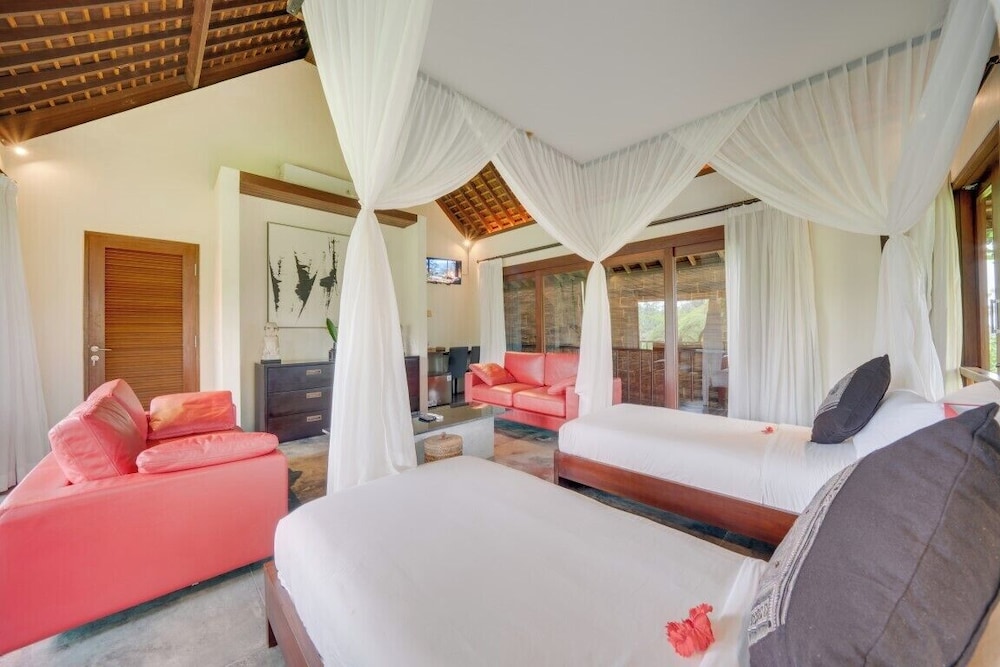 Deluxe Room - Photo 4
