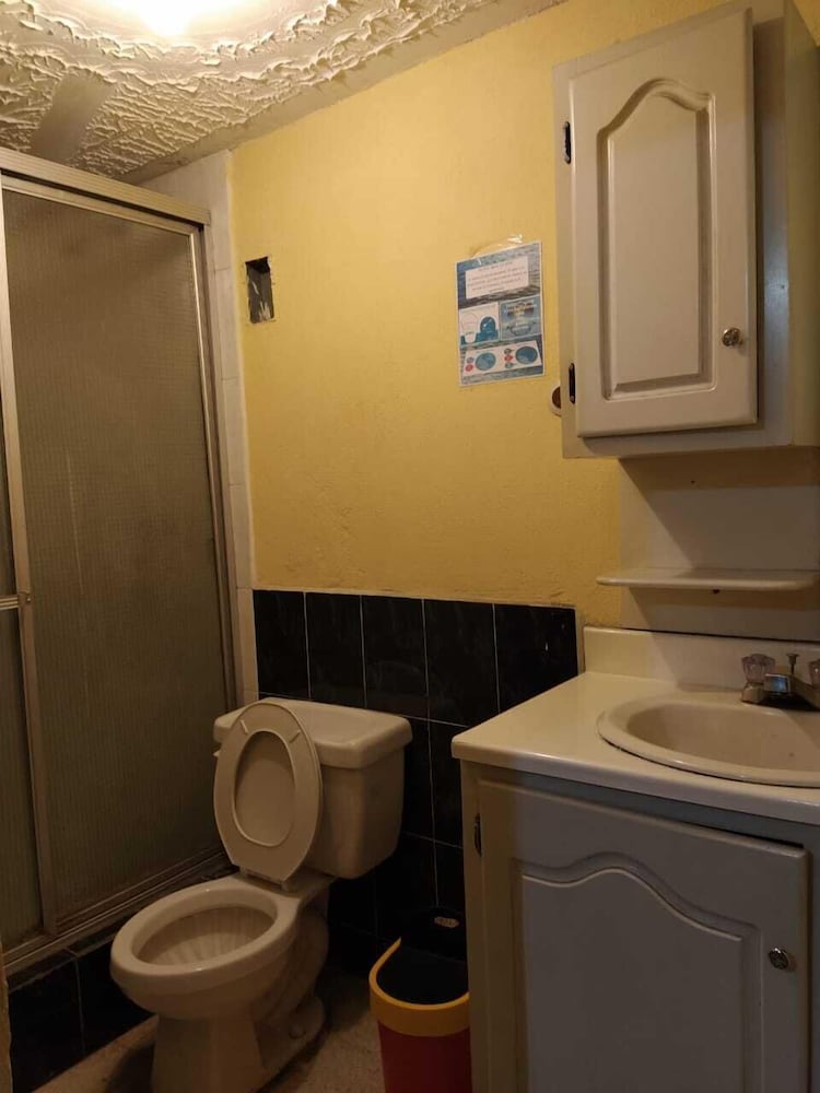 Standard Double Room, 2 Double Beds photo 2