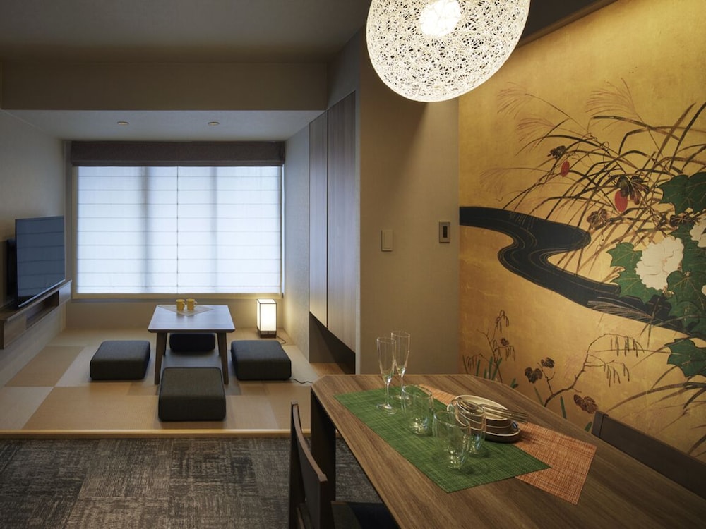 Superior Suite 1BR with 4beds, Non Smoking - Photo 2