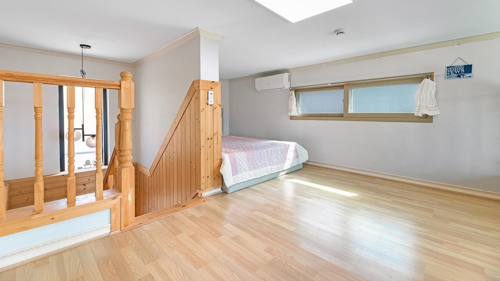 Basic Room, 1 Bedroom (103(Ocean View,Spa,withpet)) - Photo 2