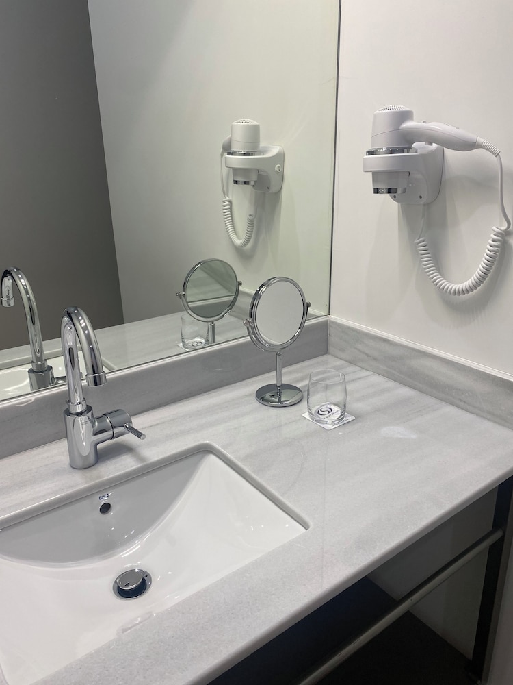 Premium Studio Suite - Photo 23