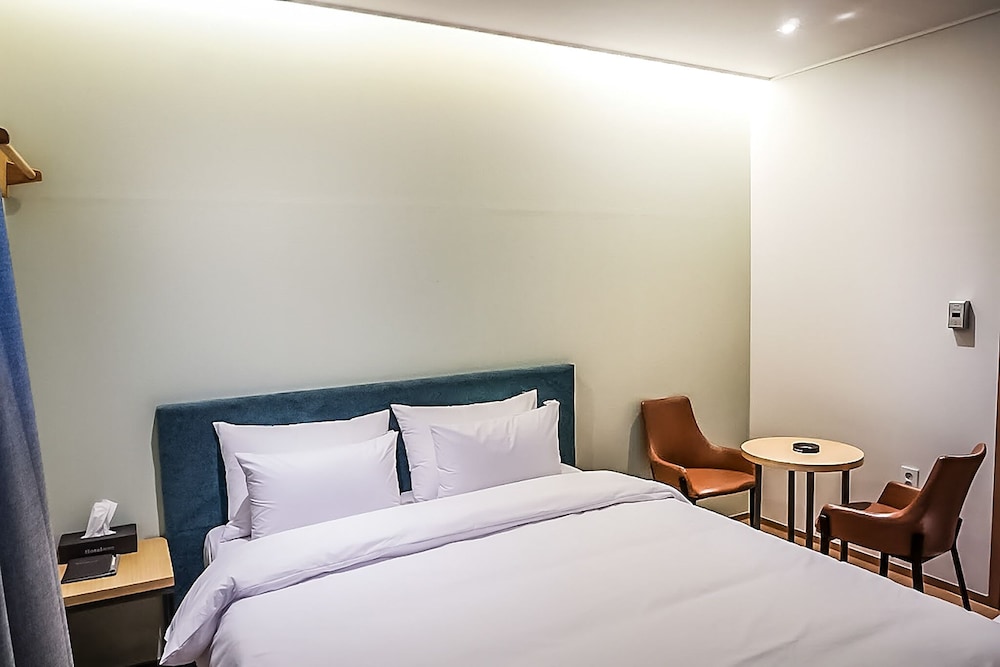 Deluxe Double Room (Old Building) photo 3