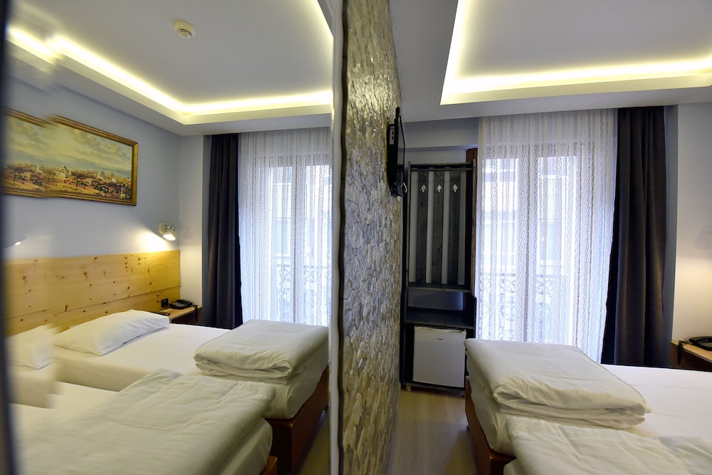 Economy Room photo 3