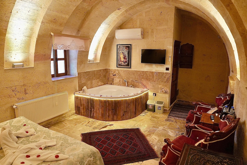 Comfort Suite photo 3