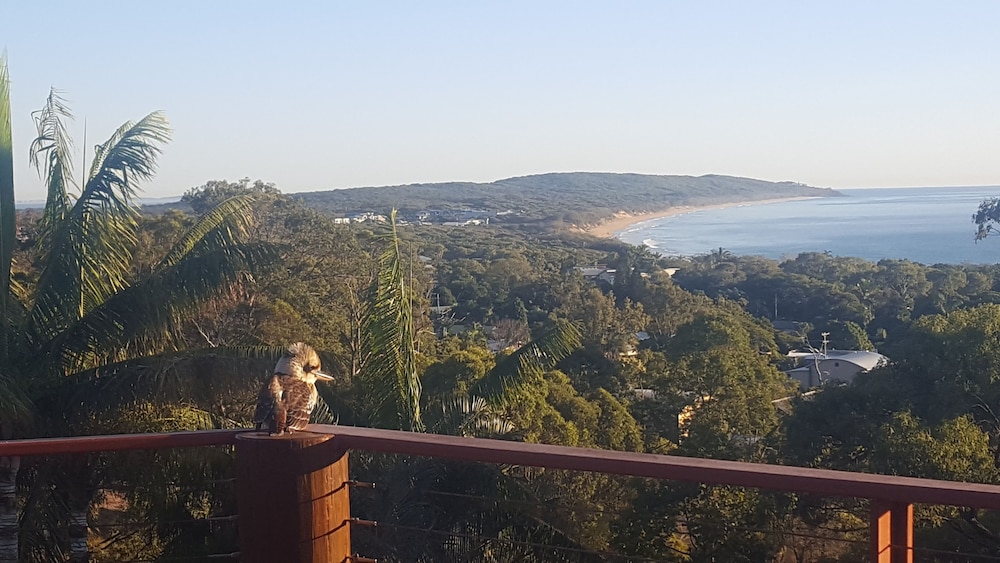 Standard Double or Twin Room, Beach View, Sea Facing photo 2
