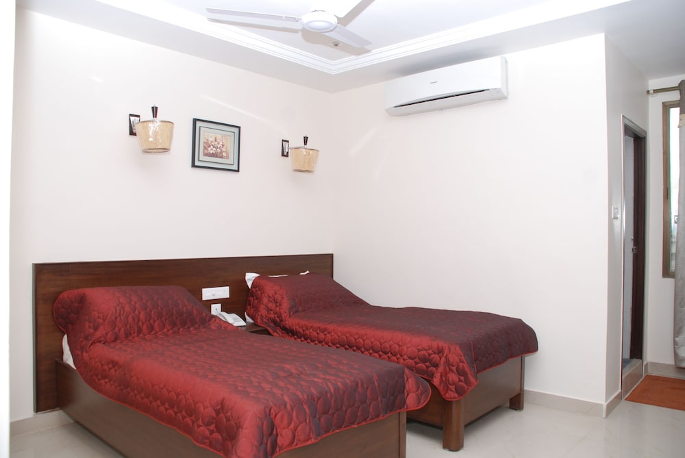 Economy Double Room photo 1