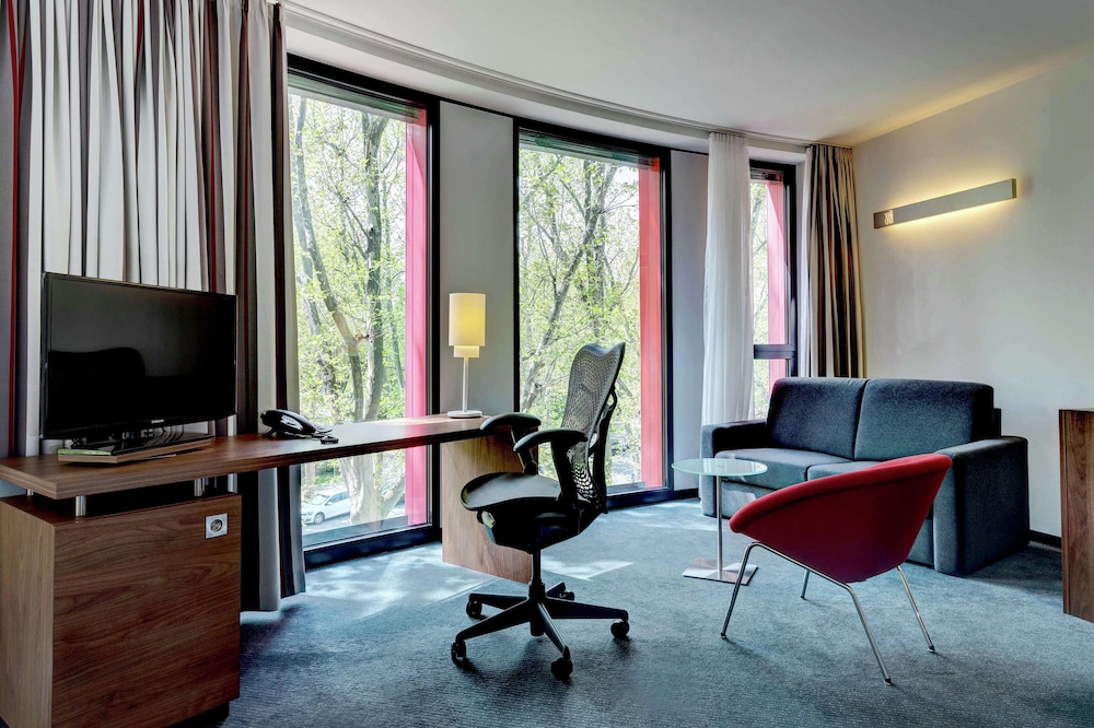 Deluxe Room, 1 King Bed