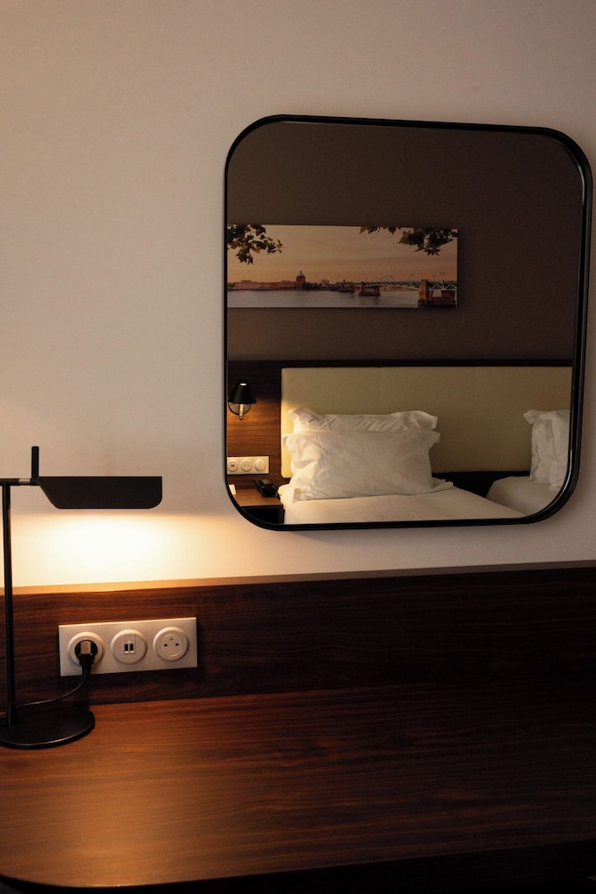 Twin Room - Photo 4
