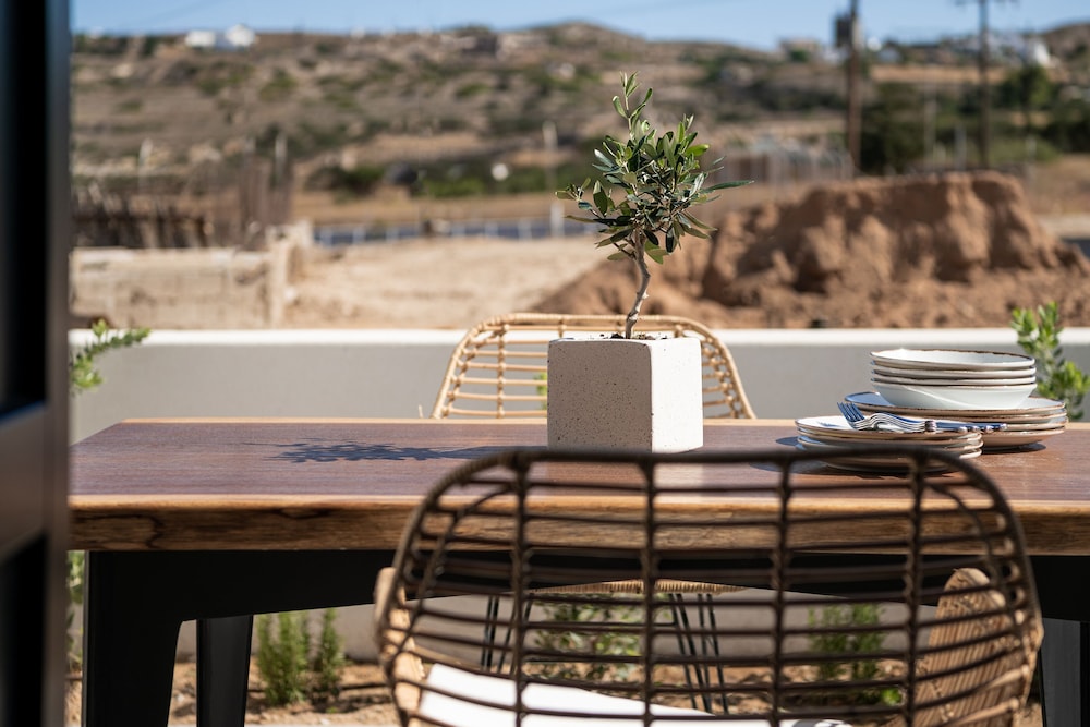 Firopotamos Smart Suite photo 2