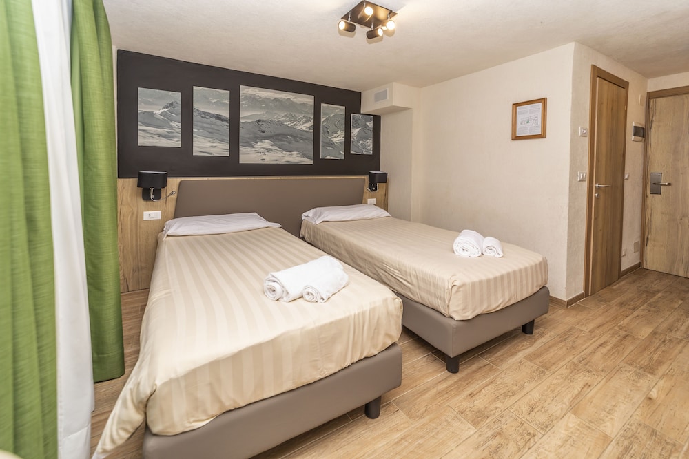 Comfort Double or Twin Room - Photo 1