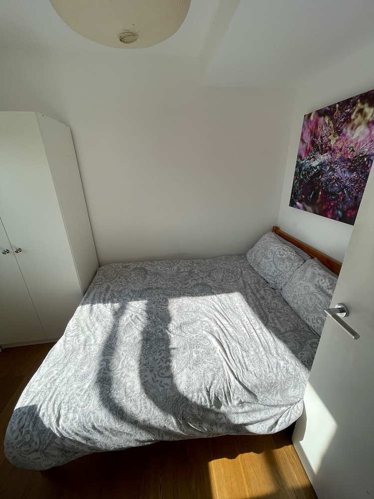 Apartment, 1 Bedroom, Smoking photo 3