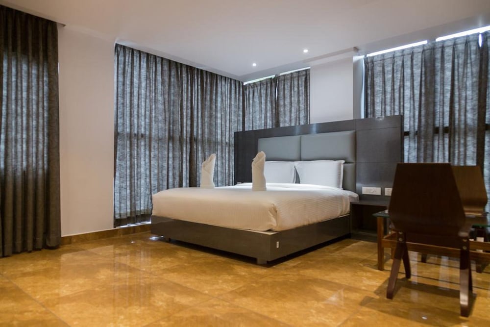 Premium Room, 1 Queen Bed, City View photo 1
