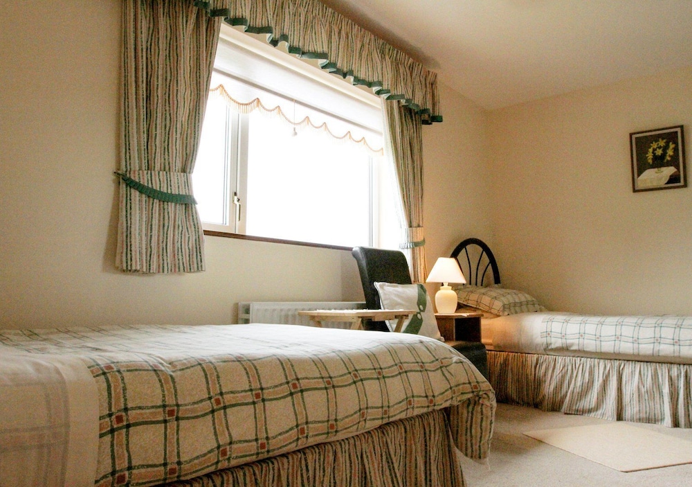 Twin Room, Ensuite photo 1