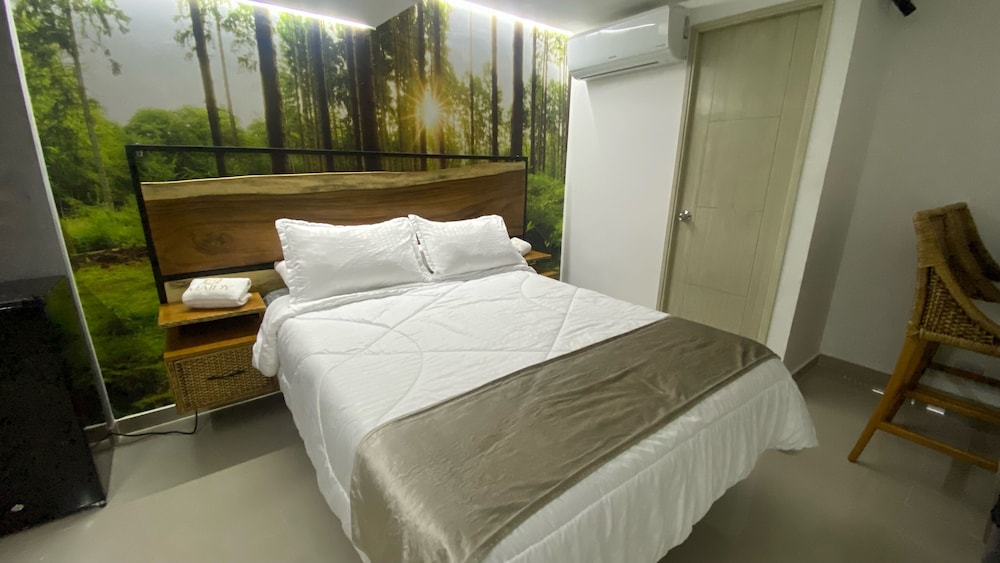 Luxury Double Room, 1 Double Bed, Ensuite, Ground Floor
