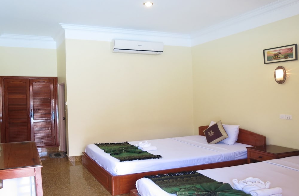 Standard Room photo 2