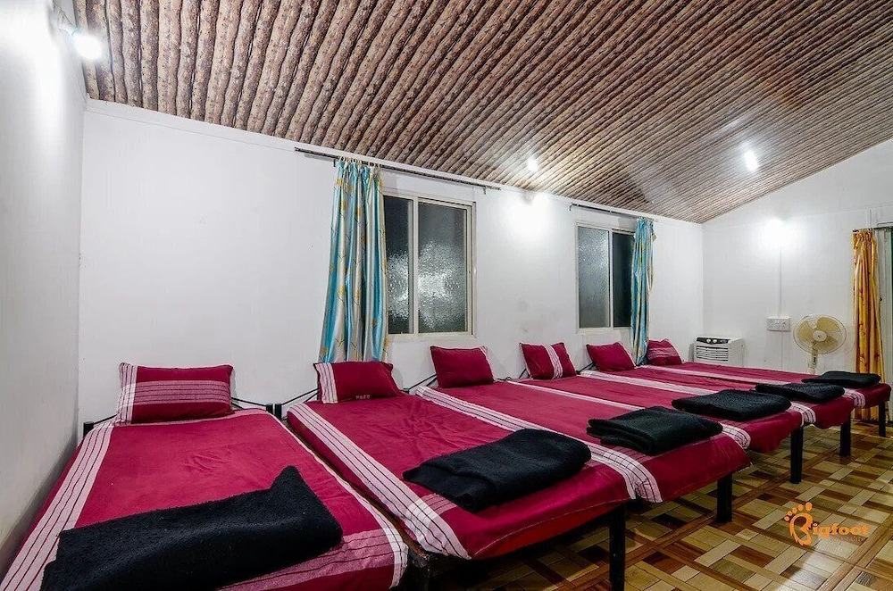 8 Beded Bungalow