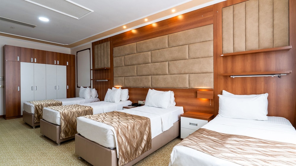 Standard Quadruple Room photo 3