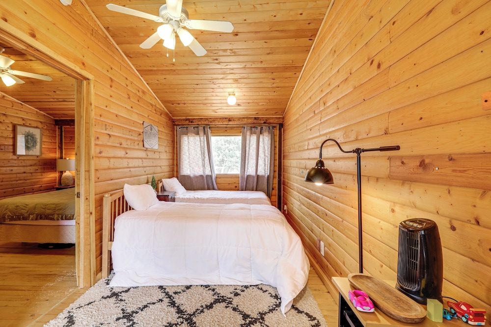 House (2 Bedrooms) photo 3