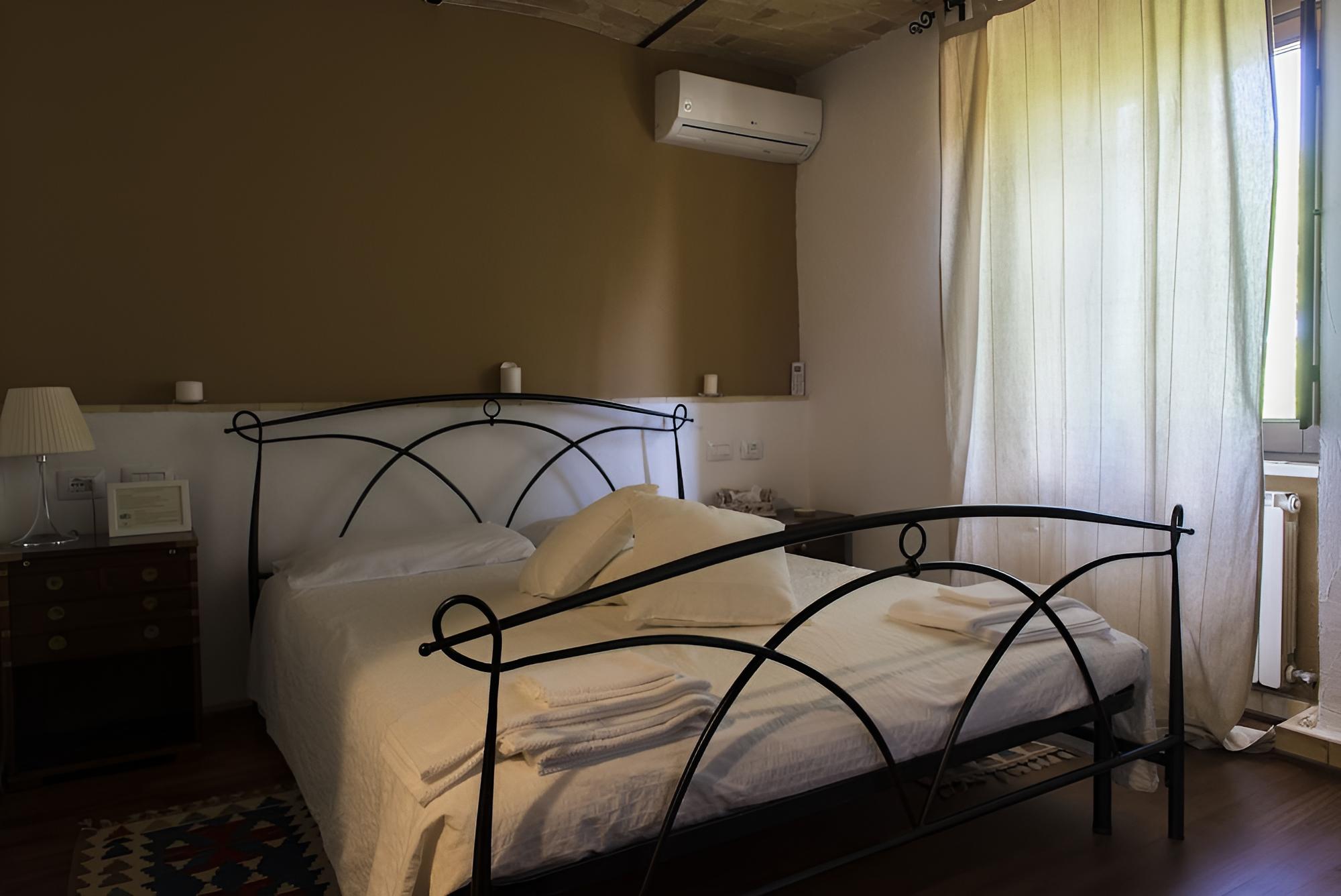 Classic Apartment, 2 Bedrooms, 2 Bathrooms, Vineyard View photo 1