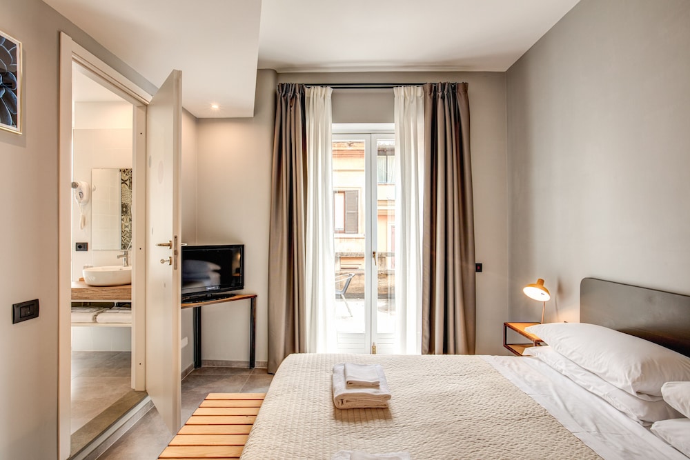 Superior Double or Twin Room, Balcony photo 1