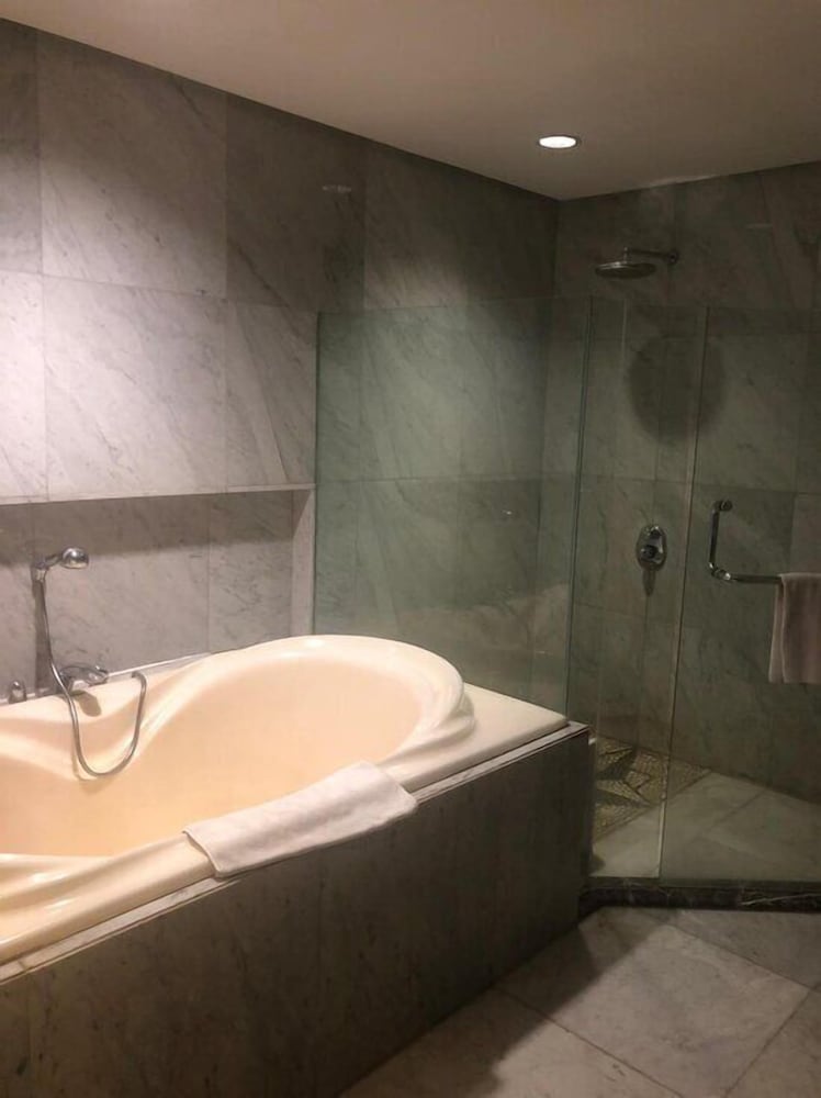 President Suite photo 2
