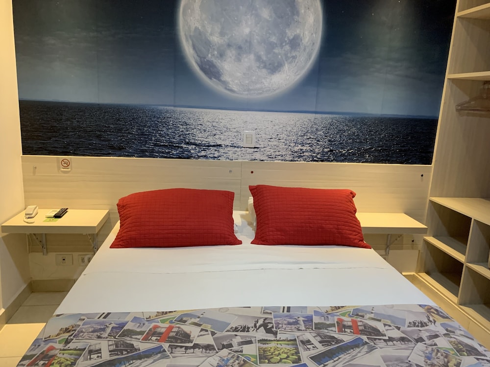 Small Double Room No View (with narrow bathroom), photo 6