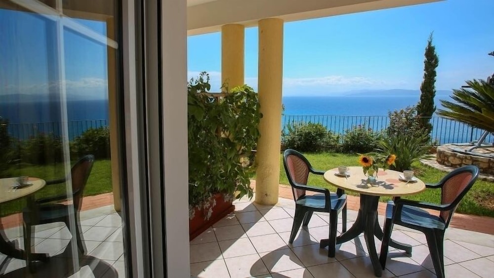 Studio, Sea View photo 3