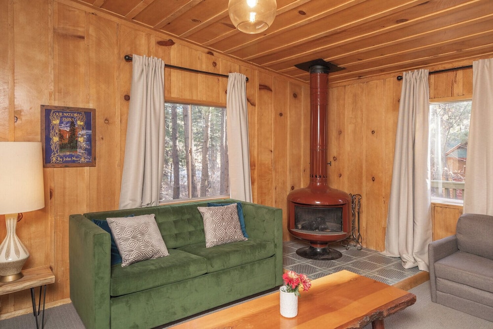 Cabin photo 1