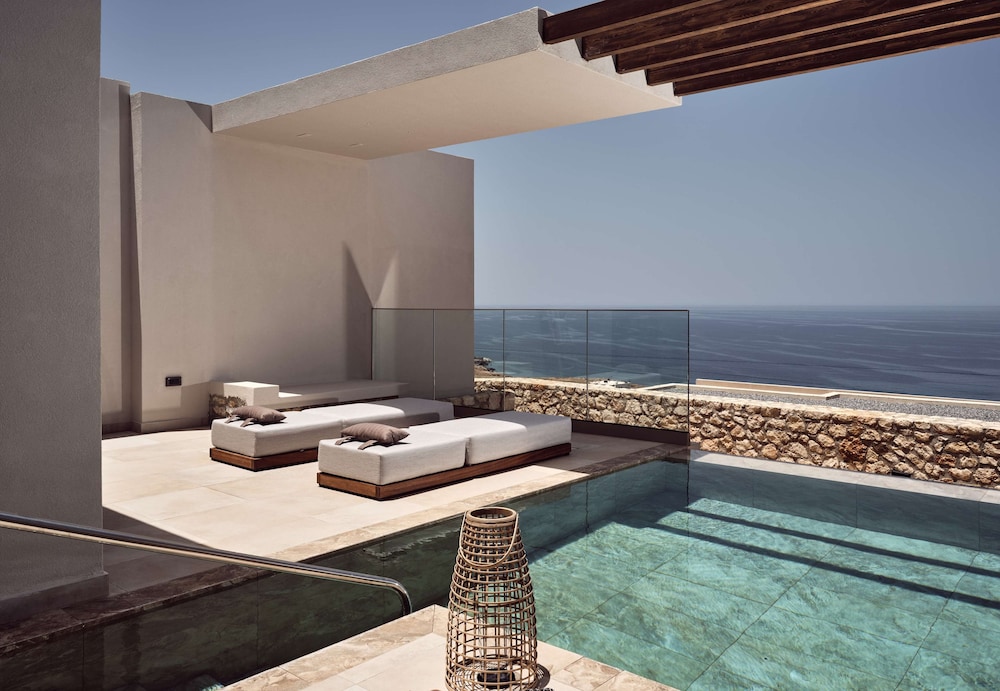 Elite Suite, Private Pool, Sea View - Photo 7