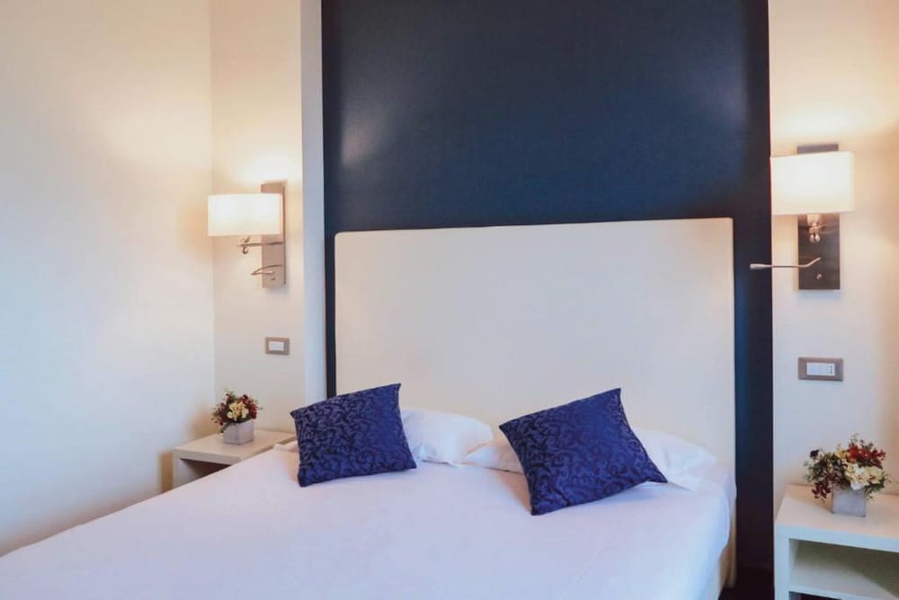 Business Double Room photo 3