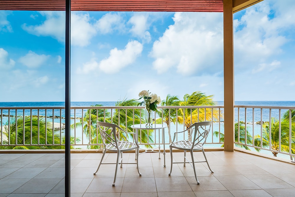 Sun Club Suite Ocean Front