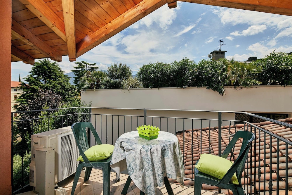Deluxe Penthouse, 1 Bedroom, Terrace
