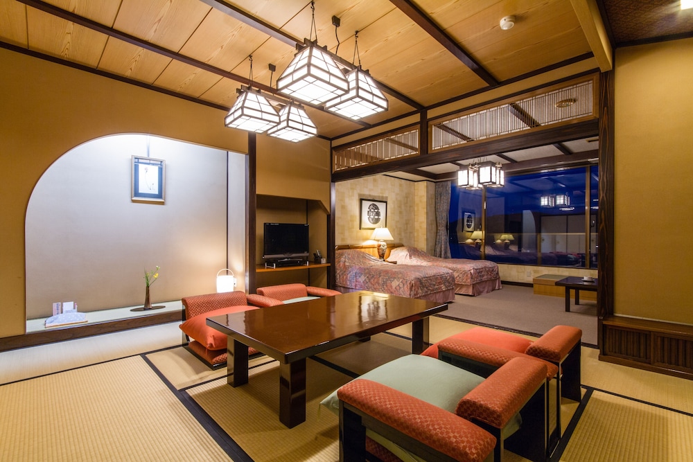 Japanese Western Style Room, Sea View