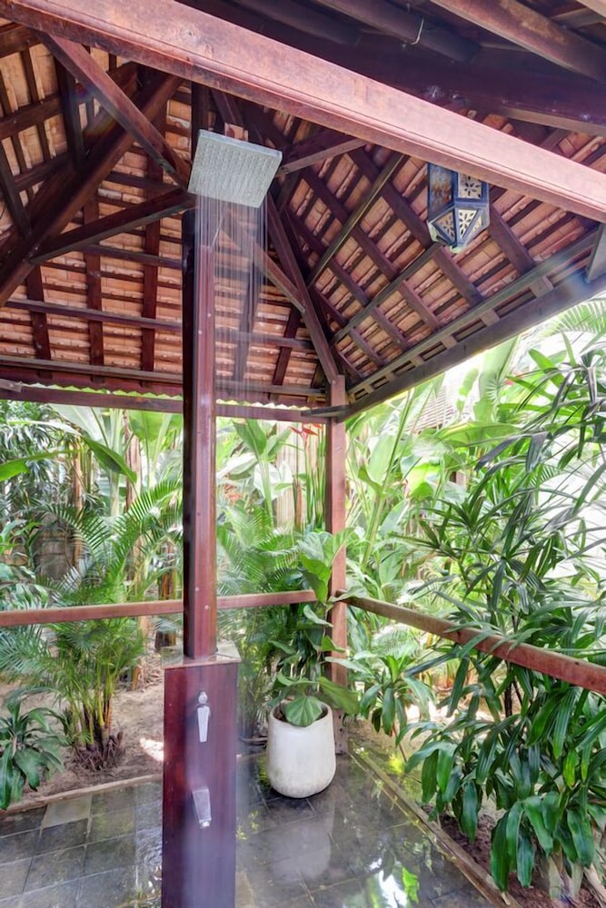 Deluxe with Private External Bathroom - Photo 4