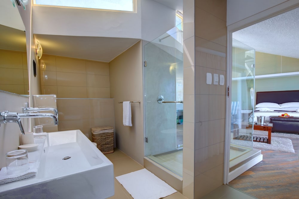 Room 5 photo 3