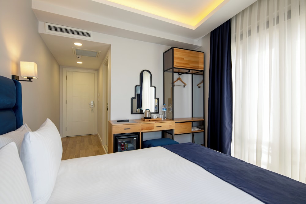 Standard Double Room photo 3