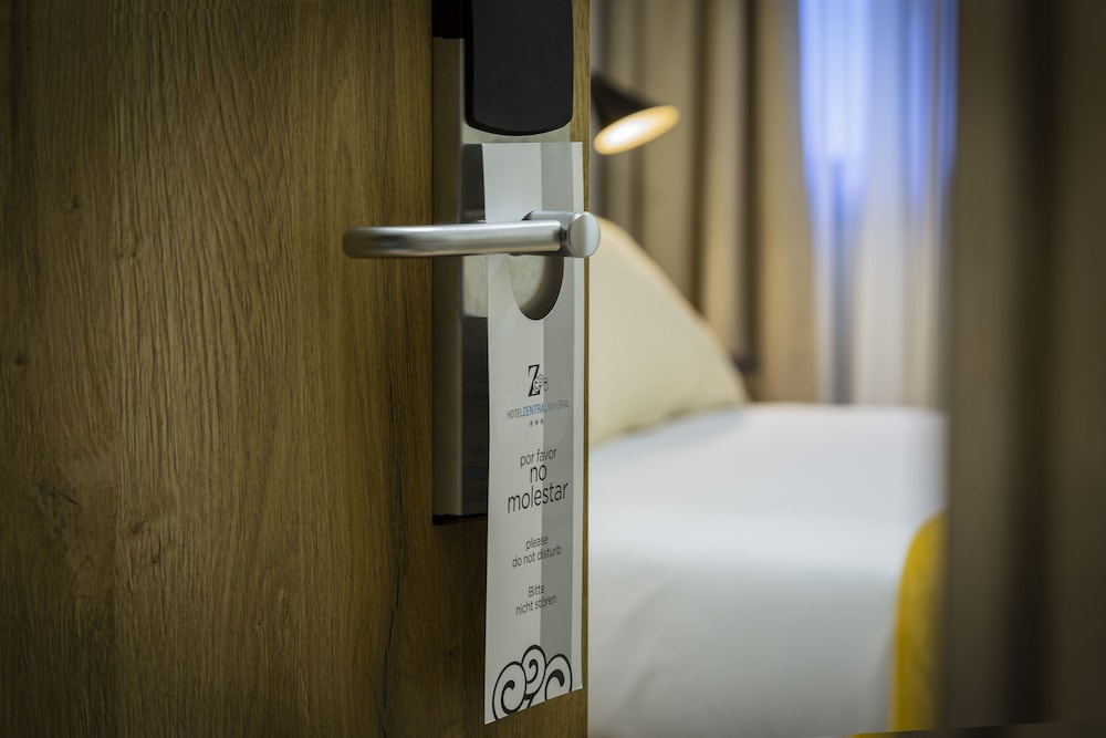 Superior Double Room - Photo 1