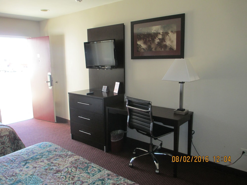 Deluxe Room, 2 Queen Beds - Photo 3