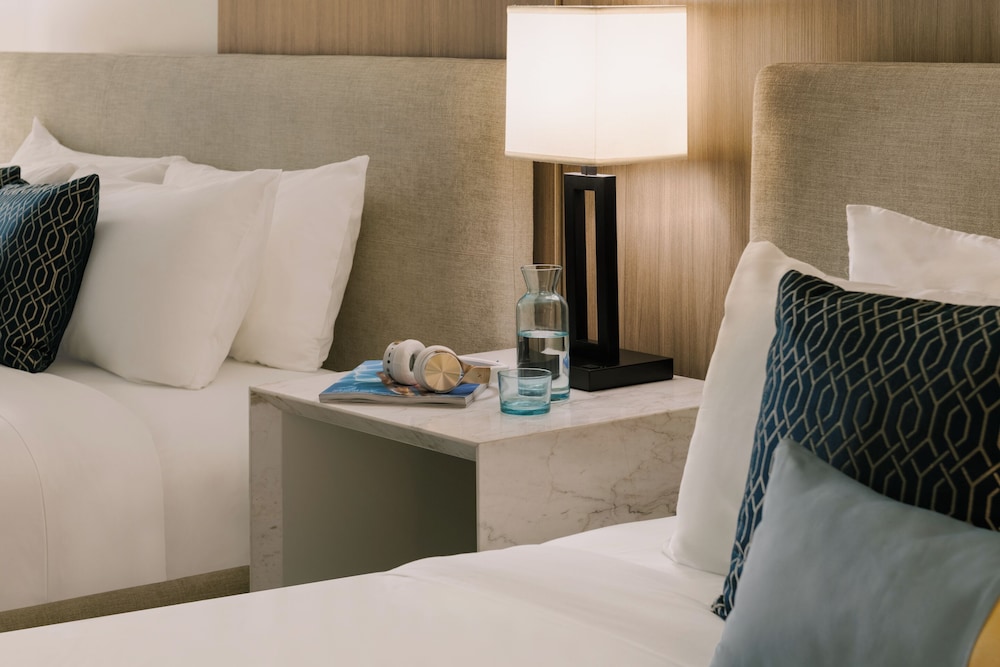 Double Room, 2 Queen Beds - Photo 1