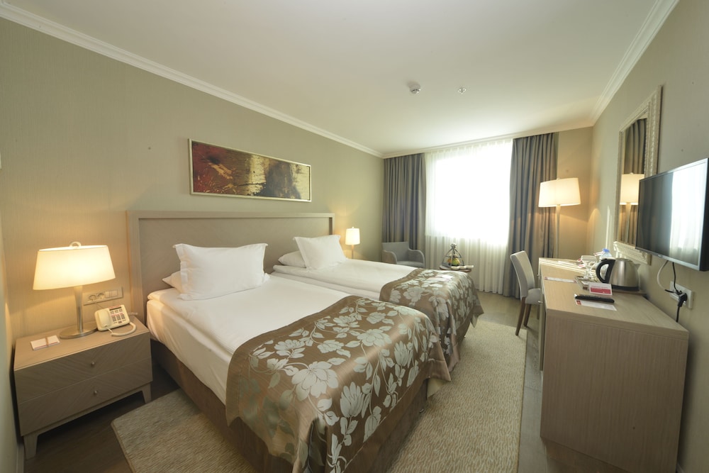 Twin Room, 2 Twin Beds, Smoking photo 2