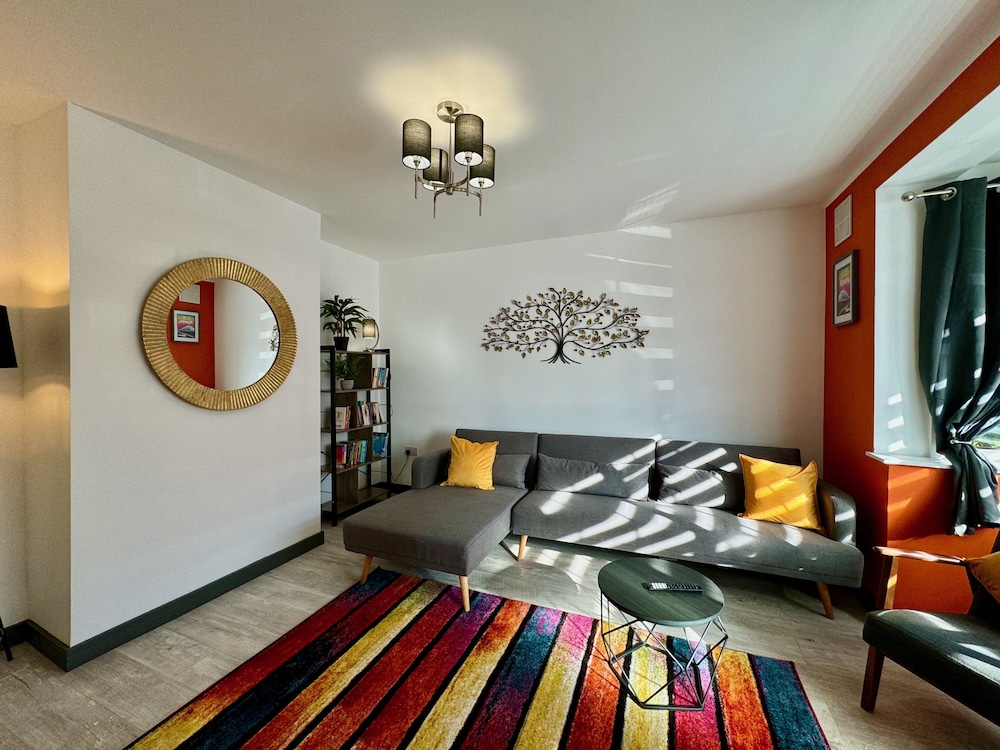 Family House photo 1