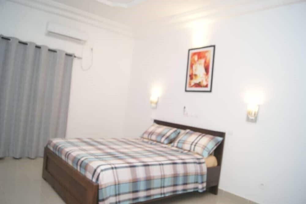 Comfort Room, 1 King Bed, Garden View (Bassam) photo 2
