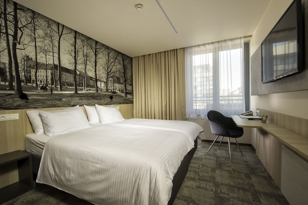 Double Room - Photo 2