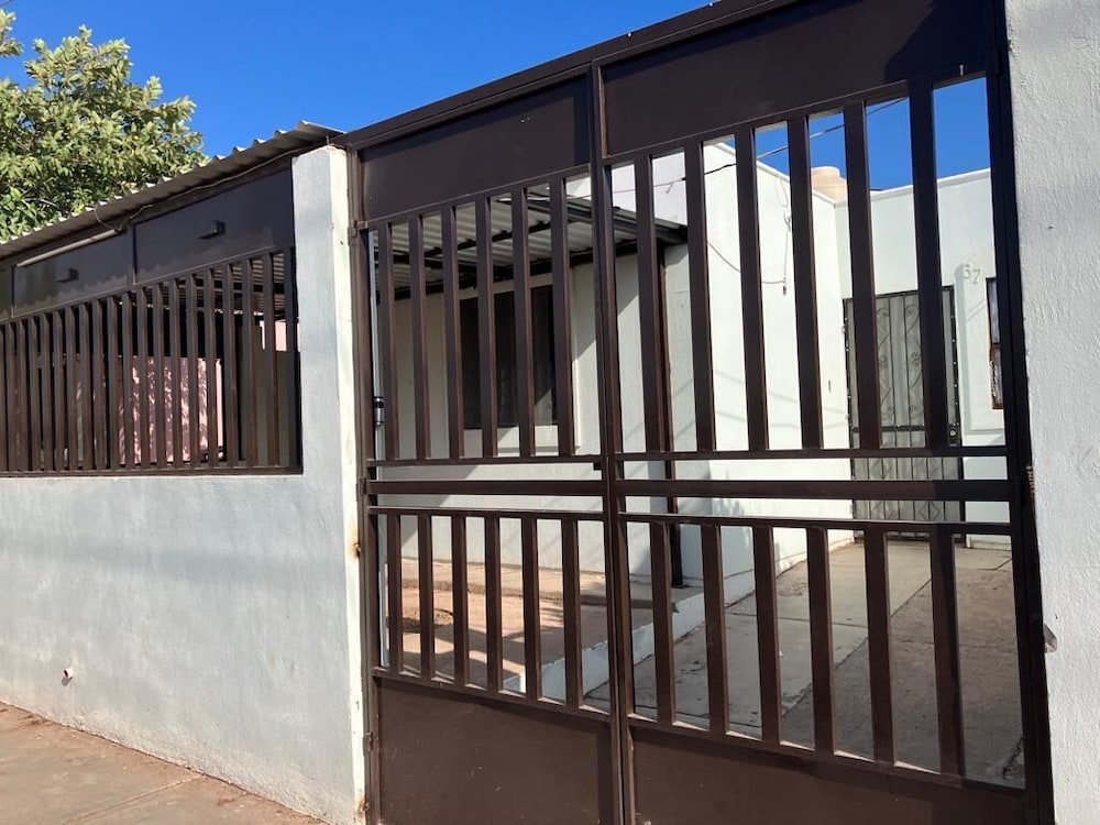 House, 2 Bedrooms, Accessible, Patio photo 3