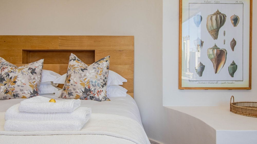 Luxury Apartment, Sea View, Oceanfront photo 3